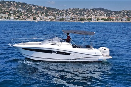 Hire Motorboat Jeanneau Cap Camarat 8.5 Wa Antibes