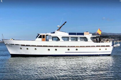 Rental Motor yacht Dagless UK Super President 72 Vigo