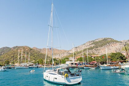 Charter Sailboat Jeanneau Sun Odyssey 410 - 3 cab. Göcek