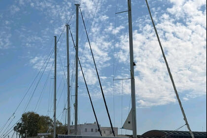 Hire Sailboat Jeanneau Sun Odyssey 42 Ds Volos