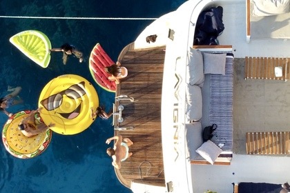 Чартер Моторная яхта Lavignia Cruise Хургада