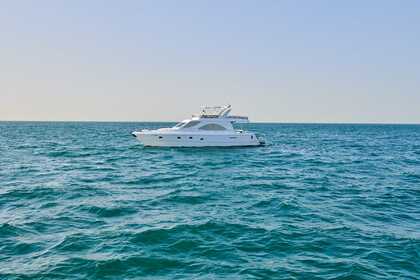 Charter Motor yacht Azimut Azimut 55 Dubai Marina