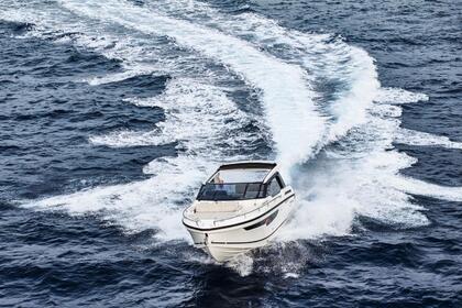 Charter Motorboat PARKER PARKER 110 Ajaccio