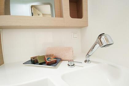 Czarter Katamaran Lagoon-Bénéteau Lagoon 42 - 3 + 1 cab. Marina Frapa