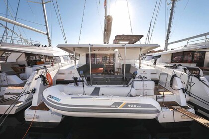 Verhuur Catamaran Fountaine Pajot Fountaine Pajot Isla 40 - 4 + 1 cab. Biograd na Moru