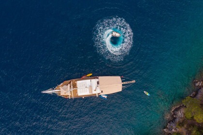 Чартер Гулет Turkish Luxury Gulet 114 Ft 35 Meters Фетхие