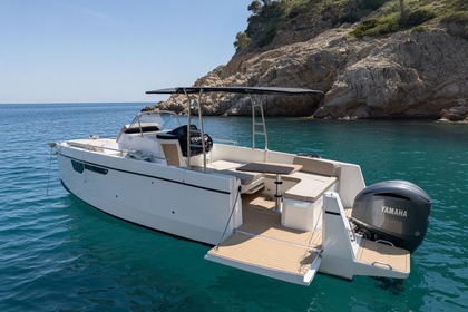 Aluguel Lancha Nuva Yachts M8 Cabin Palamós