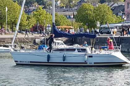 Charter Sailboat KIRIE - FEELING 10.90 Honfleur