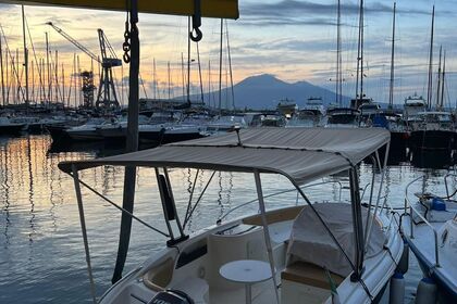 Czarter Łódź motorowa Eolo Eolo 590 Ksamil