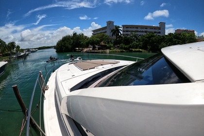 Alquiler Yate a motor Fairline Targa 62 Zona Hotelera