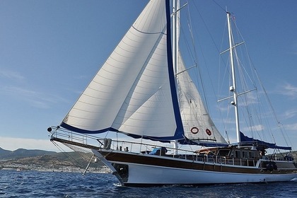 Charter Gulet Custom Made Cemre Junior Bodrum