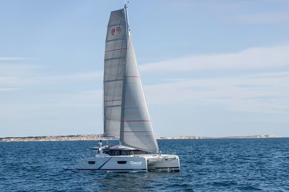 Hire Catamaran Fountaine Pajot ASTREA 42 (3D/1P) Bandol