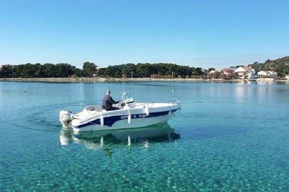 Hire Motorboat Kamarina 505 Tisno