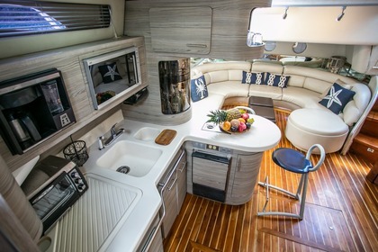 Rental Motor yacht Sea Ray Sundance 500 Playa Panama