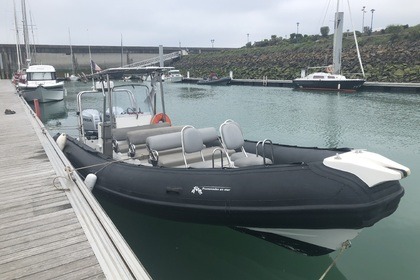 Location Bateau à moteur Zodiac 8,50 Granville