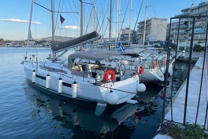 Charter Sailboat Jeanneau Sun Odyssey 440 Volos