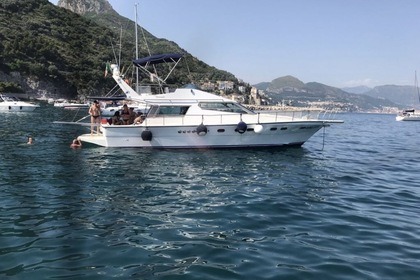 Charter Motorboat Italcraft expada Salerno