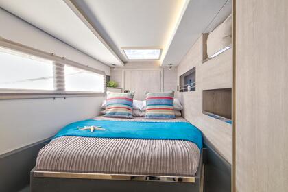 Rental Catamaran  Moorings 4500L/10 Road Town