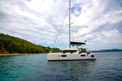 Ενοικίαση Καταμαράν Lagoon Lagoon 42 Σκιάθος