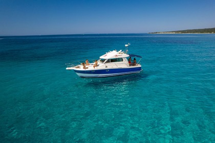 Charter Motorboat Beneteau Antares 1080 Novalja