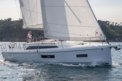 Ενοικίαση Ιστιοπλοϊκό σκάφος Beneteau Oceanis 37.1 Arzon