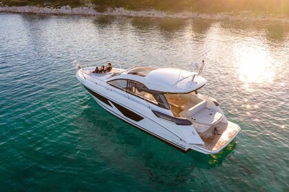 Hire Motor yacht Bénéteau Gran Turismo 41 Šibenik