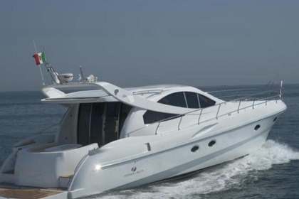 Charter Motorboat innoviazone e progetti Alena 48 Grimaud