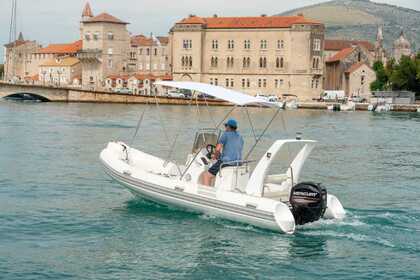 Noleggio Gommone Yachtsport Rib 520 Trogir