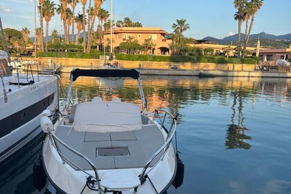 Noleggio Barca a motore Cantiere nautico trimarchi Dylet 85 Tonnarella