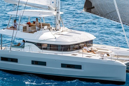 Charter Catamaran  Lagoon 55 Fethiye