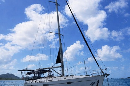 Hire Sailboat Beneteau Oceanis 41 San Blas Islands