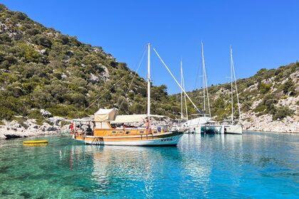 Alquiler Goleta Traditional gulet with a capacity of 6 people Standart Plus Kaş