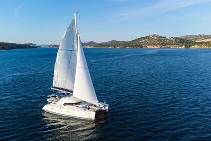 Location Catamaran Lagoon Lagoon 380 Cannes