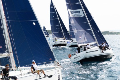 Verhuur Zeilboot Bavaria Yachtbau Bavaria Cruiser 40 S Split