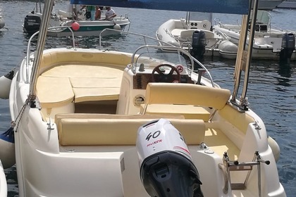 Charter Boat without licence  MARINELLO EDEN 18 Aeolian Islands