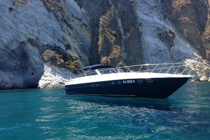 Noleggio Barca a motore ITALCRAFT-CANTIERI NAVALI DEL GOLFO Ipanema 54 Porto Badino