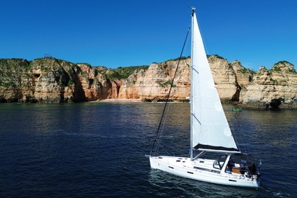 Aluguel Veleiro Beneteau Oceanis 45 Lagos