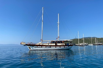 Hire Gulet Custom Made 1995 Göcek