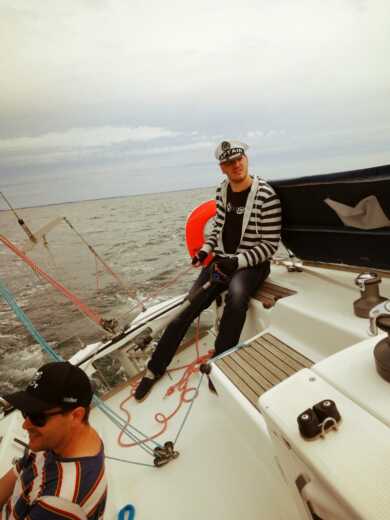 La Trinité-sur-Mer Sailboat Beneteau First 27.7 alt tag text