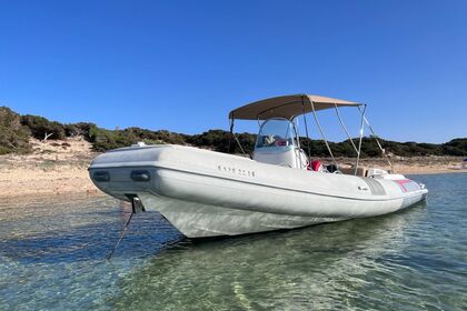 Hyra båt RIB-båt Pirelli Pirelli770 Santa Eulària des Riu