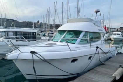 Charter Motorboat Jeanneau Merry Fisher 925 Cerbère