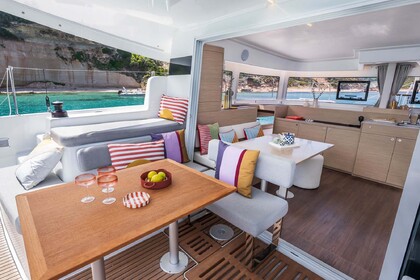 Czarter Katamaran  Lagoon 38 /6 cab Nea Peramos