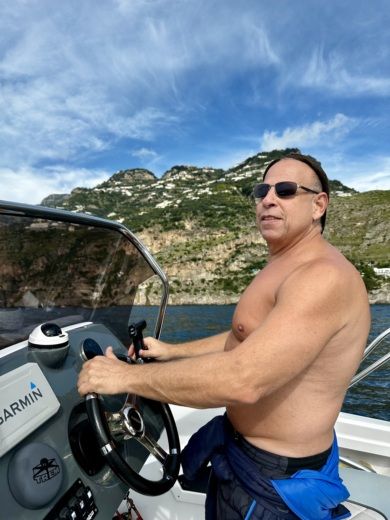 Майори Without license Salpa SUNSIX alt tag text