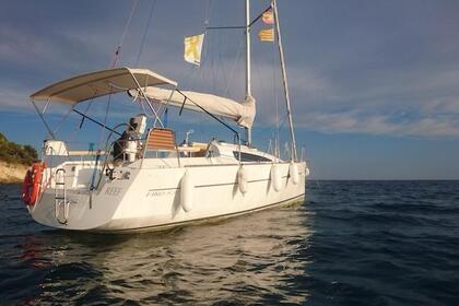 Hire Sailboat Viko S30 Sitges