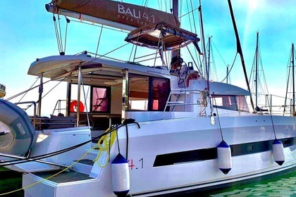 Hire Catamaran Bali Catamaran 4.1 Lefkada