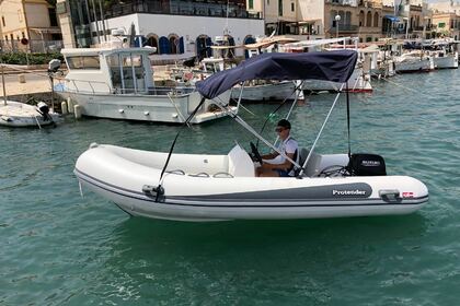 Aluguel Barco sem licença  PROTENDER HSF 440 Portocolom