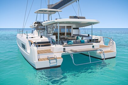 Charter Catamaran Lagoon-Bénéteau Lagoon 43 - 4 + 2 cab. Trogir