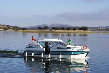 Location Péniche Confort 1100 Sablé-sur-Sarthe