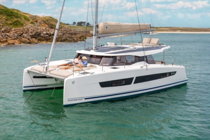 Location Catamaran Fountaine Pajot NEW 41 (4 CAB + 2SDB) Pointe-à-Pitre