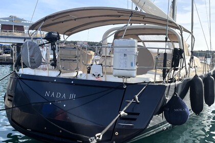 Hire Sailboat Jeanneau Jeanneau 64 - 4 cab. Pula